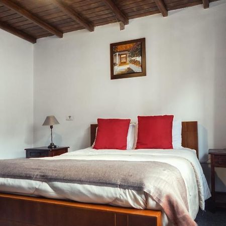 Aleros Hotel Boutique Cuenca Luaran gambar
