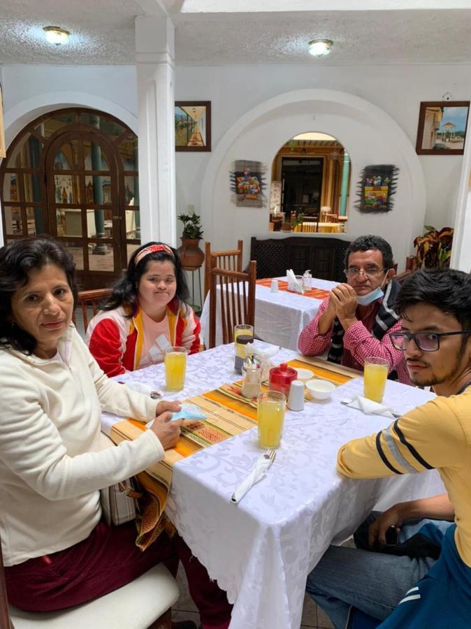 Aleros Hotel Boutique Cuenca Luaran gambar