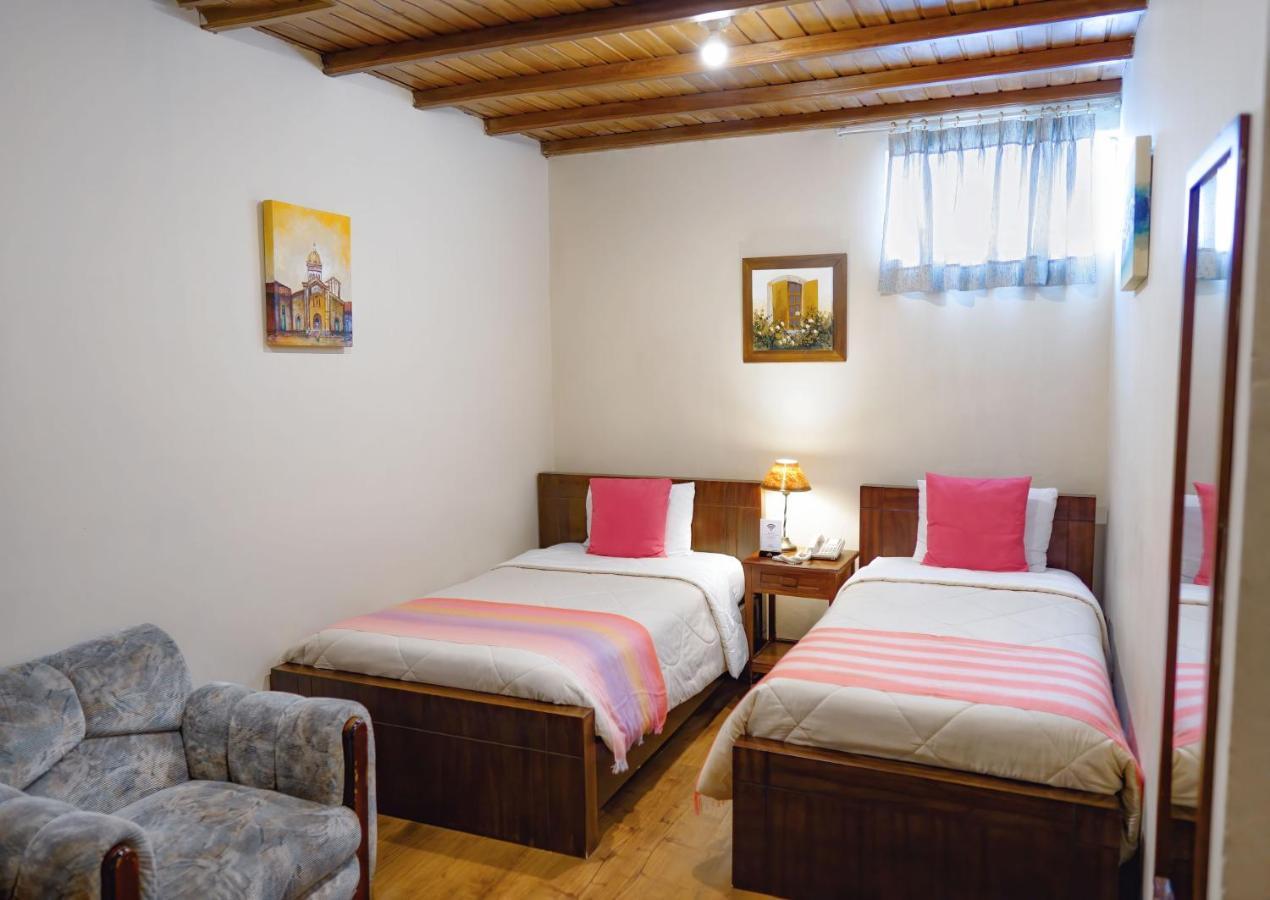 Aleros Hotel Boutique Cuenca Luaran gambar