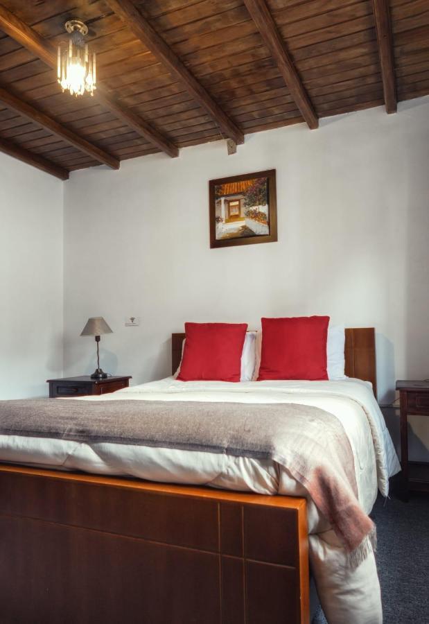 Aleros Hotel Boutique Cuenca Luaran gambar